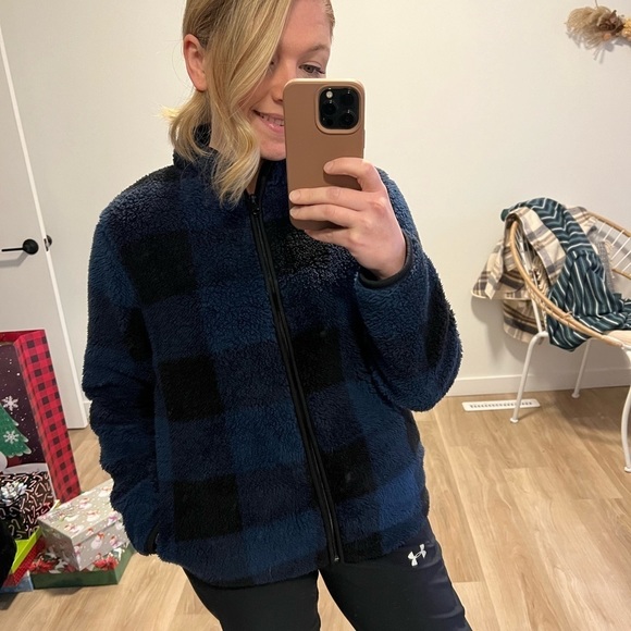 Joe Fresh Plaid Fuzzy Sherpa Jacket NWOT - Picture 2 of 10